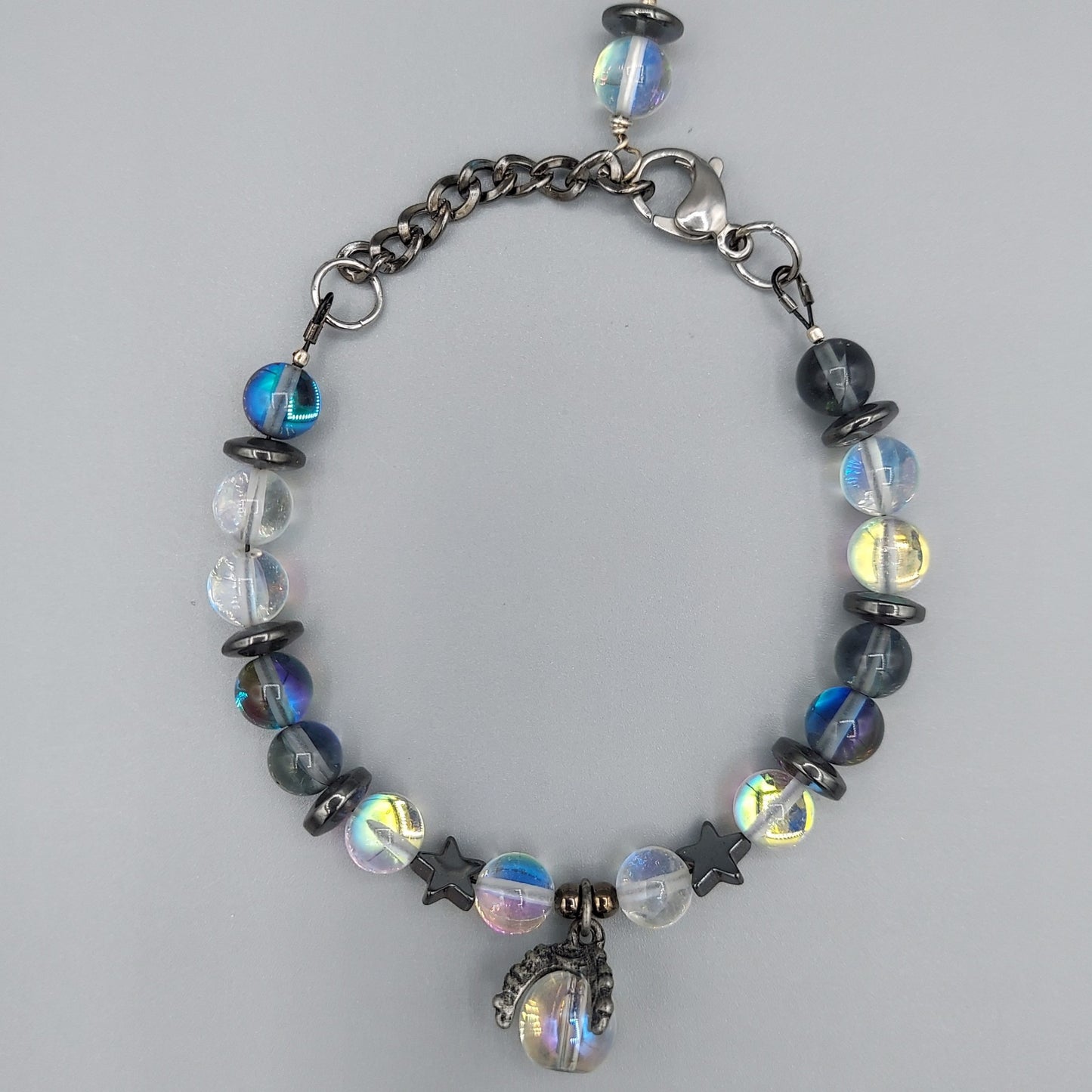 Claw/Crystal Ball Bracelet