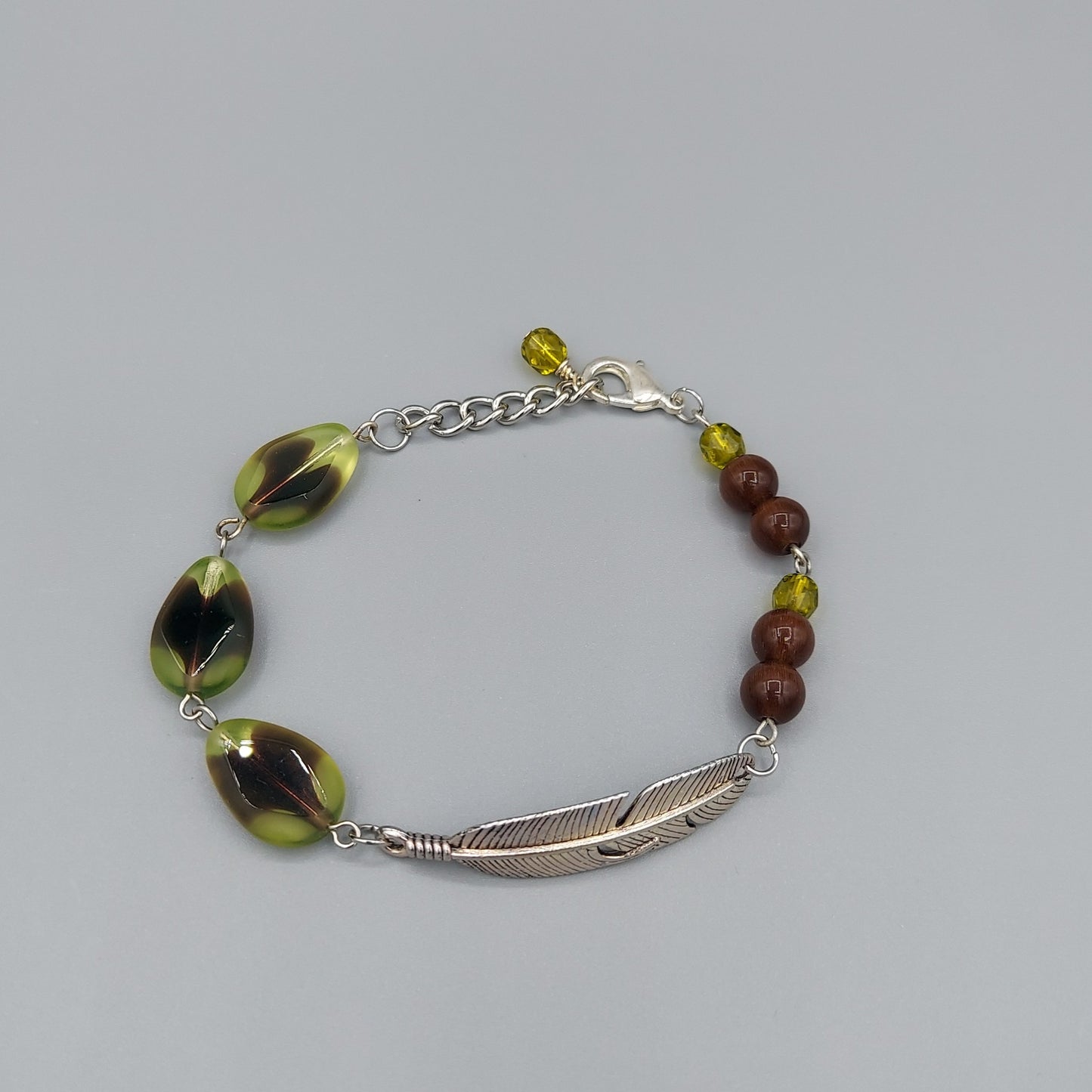 Feather Bracelet/Brown Green