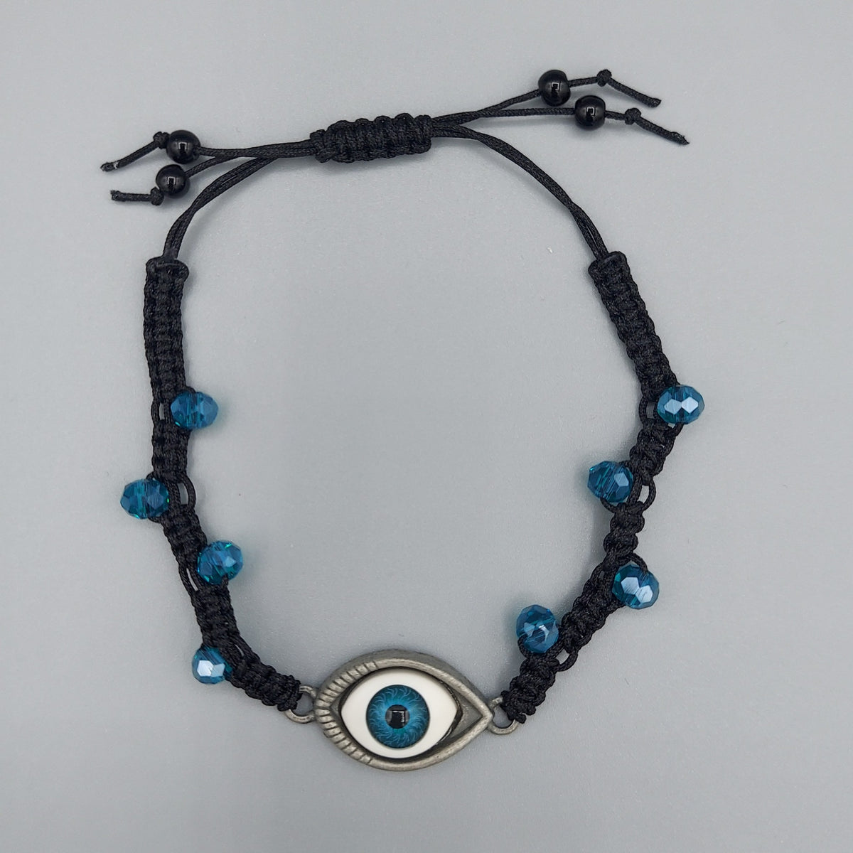 Macrame Eye Bracelet