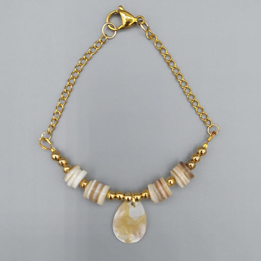 Mother of Pearl Teardrop Bracelet/Brown Shells