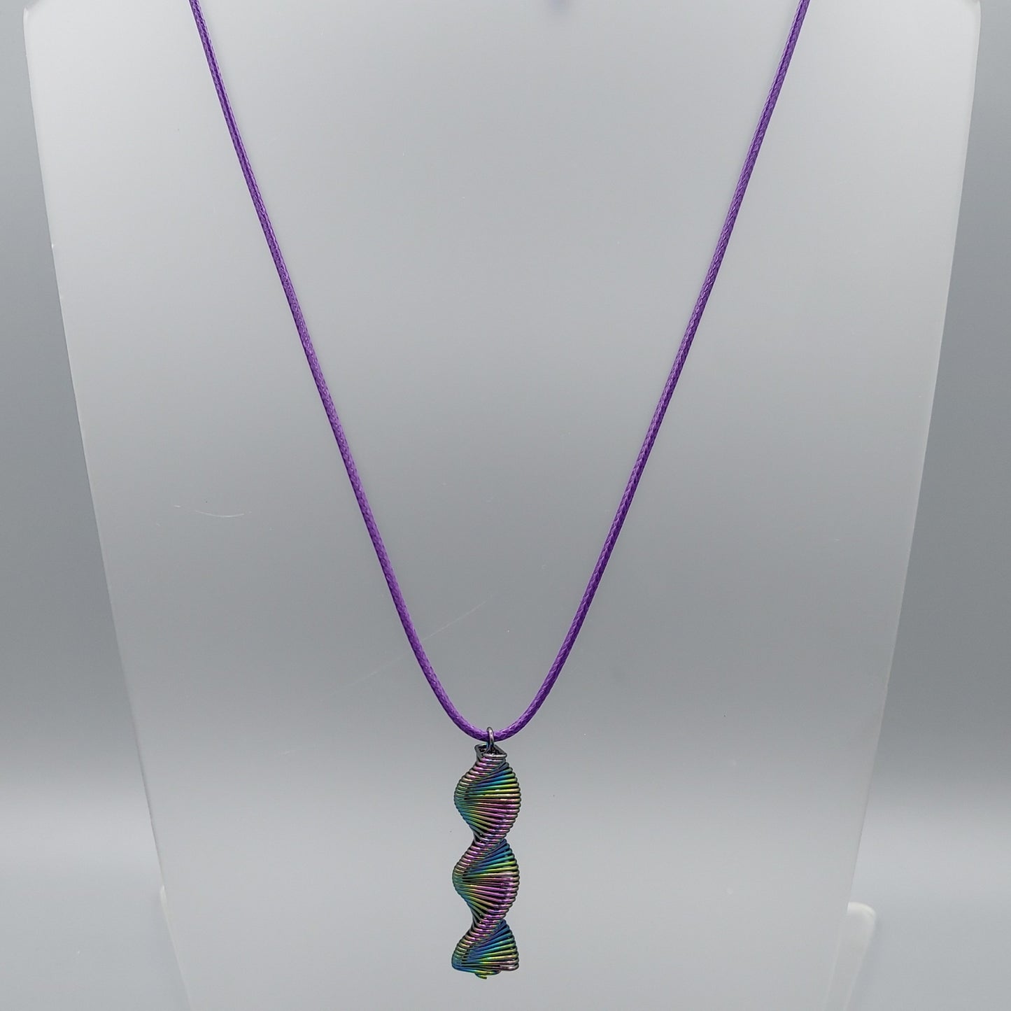 Iridescent Twist Necklace