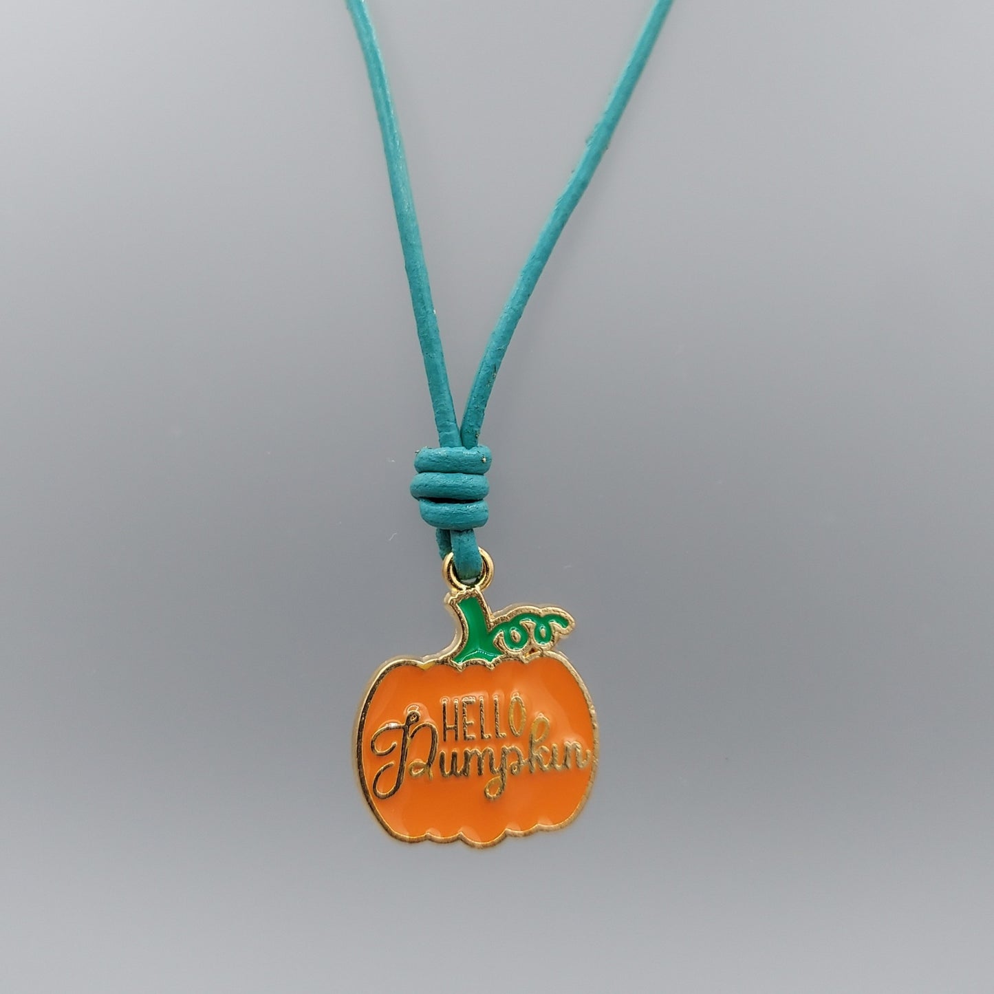 Hello Pumpkin Choker