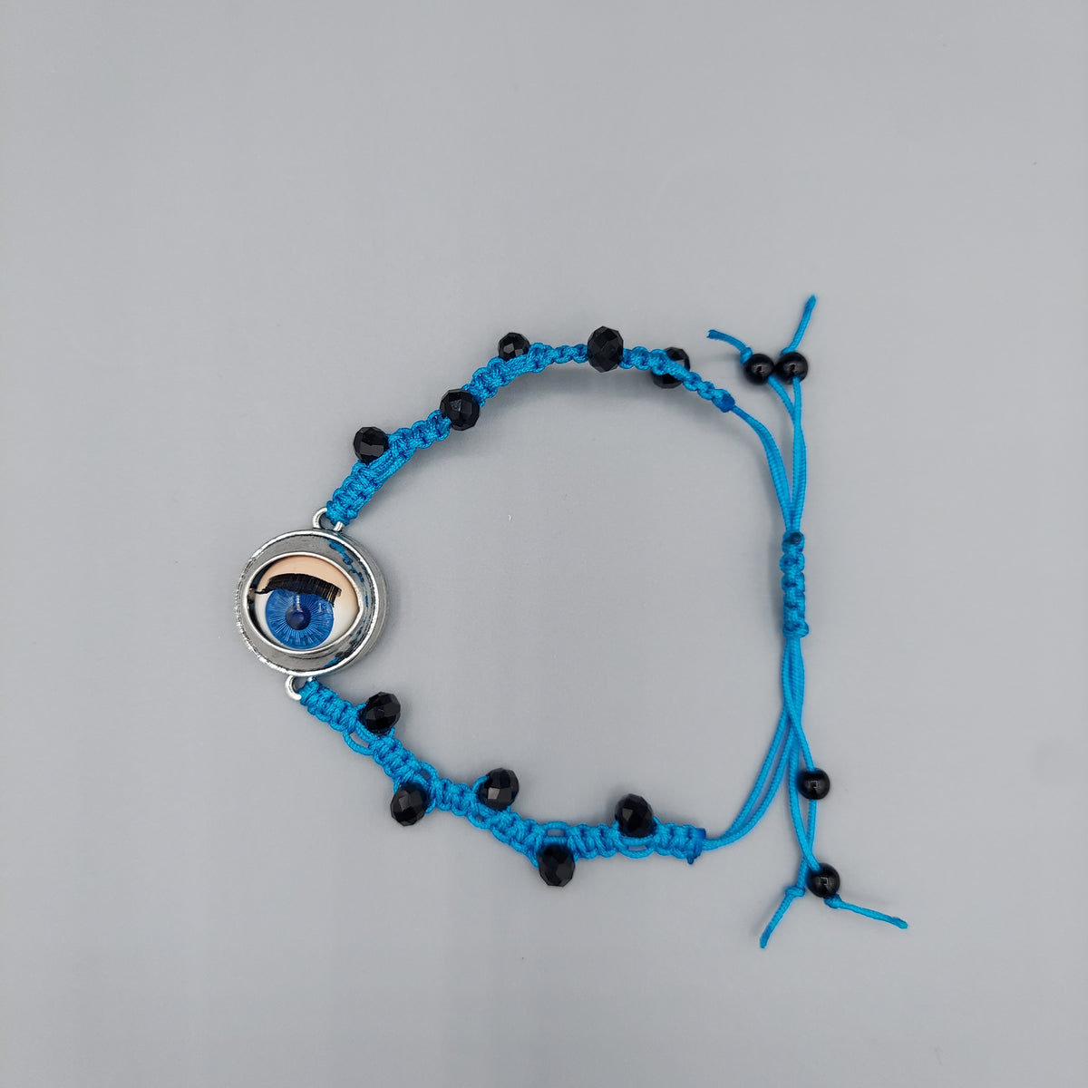 Macrame Blinking Eye Bracelet